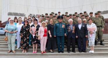 Встреча потомков героев Курской битвы состоялась в музее-диораме Белгорода 